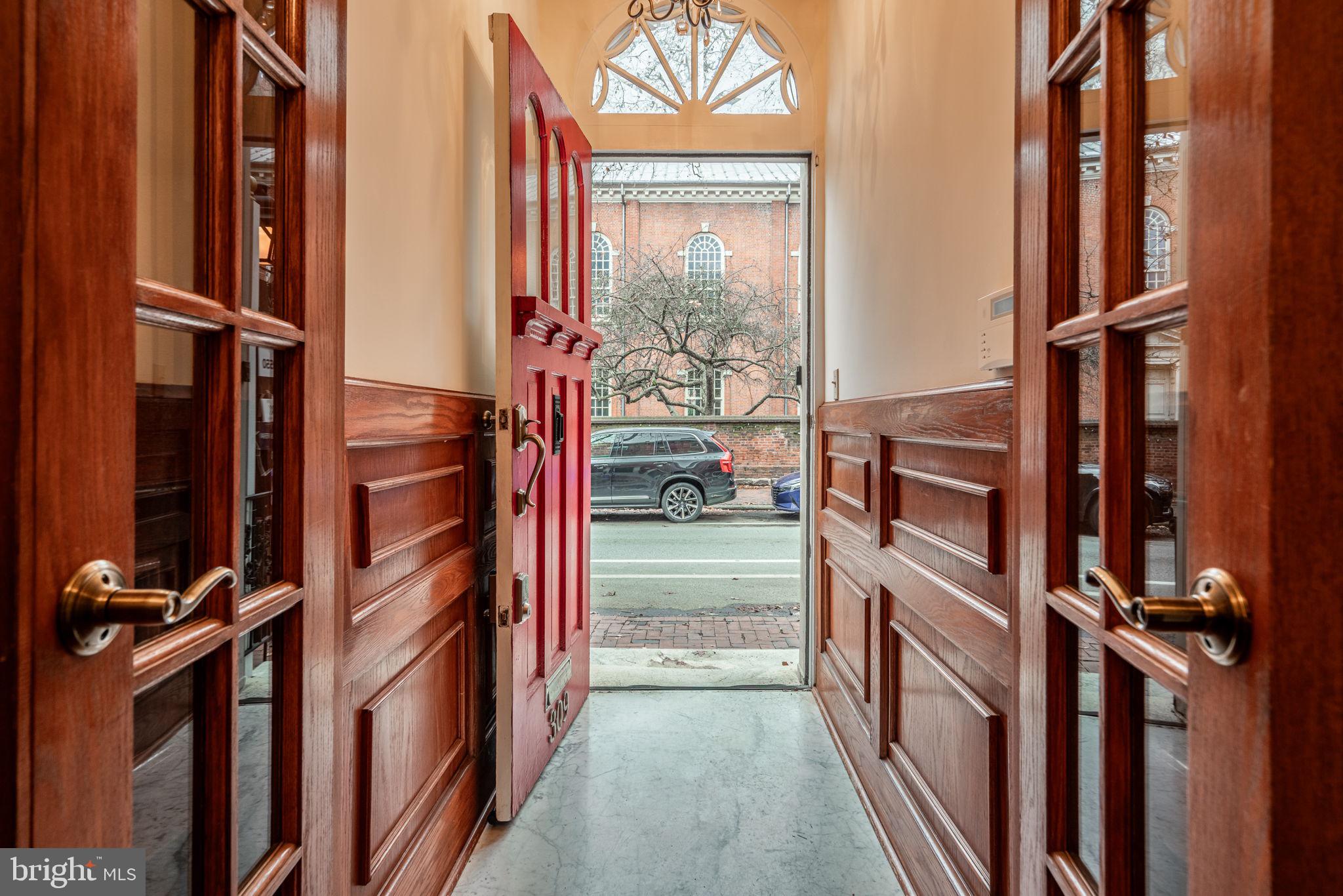 309 Pine St