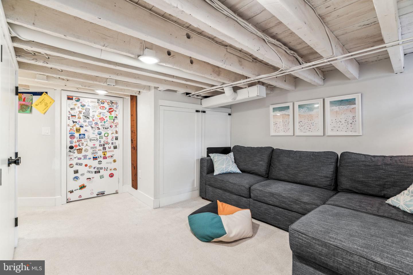 2528 Lombard St