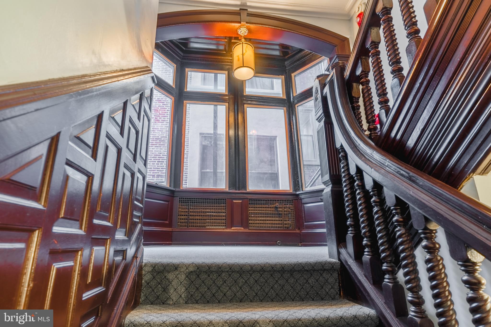 1810 PINE #1R