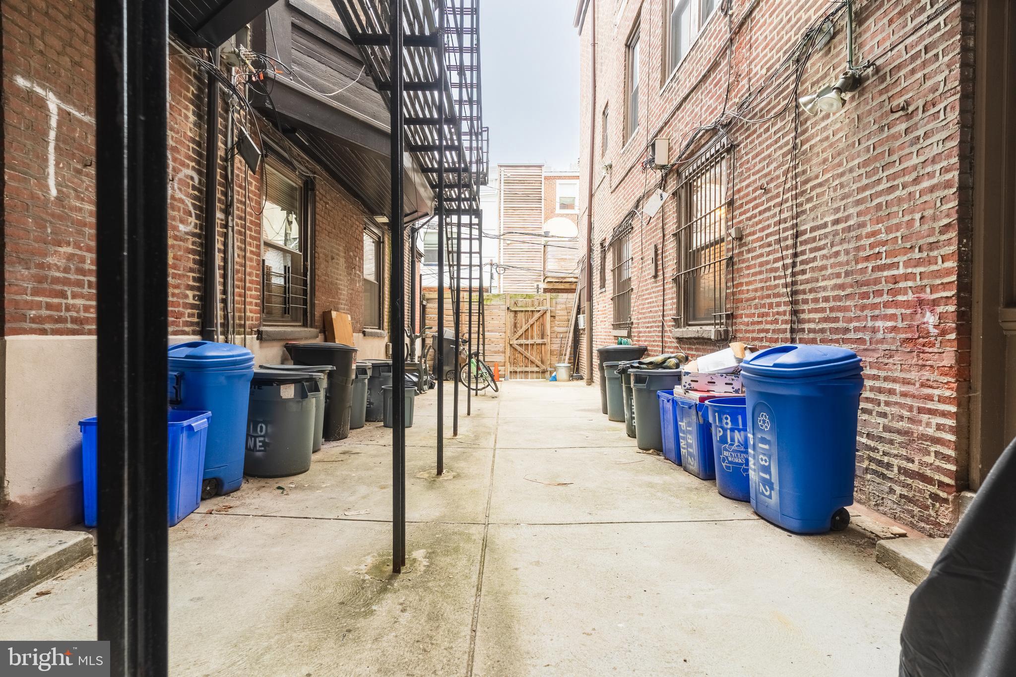 1810 PINE #1R