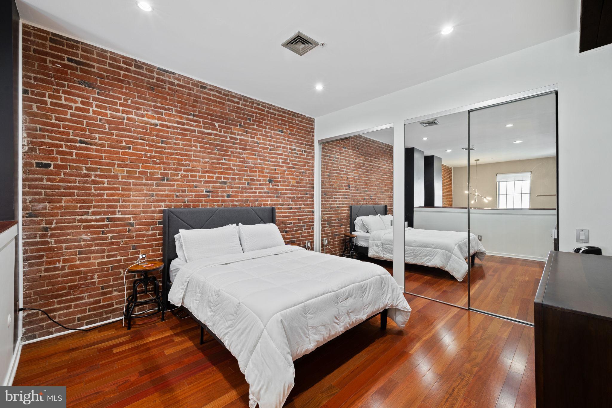 12-16 S Letitia St #101