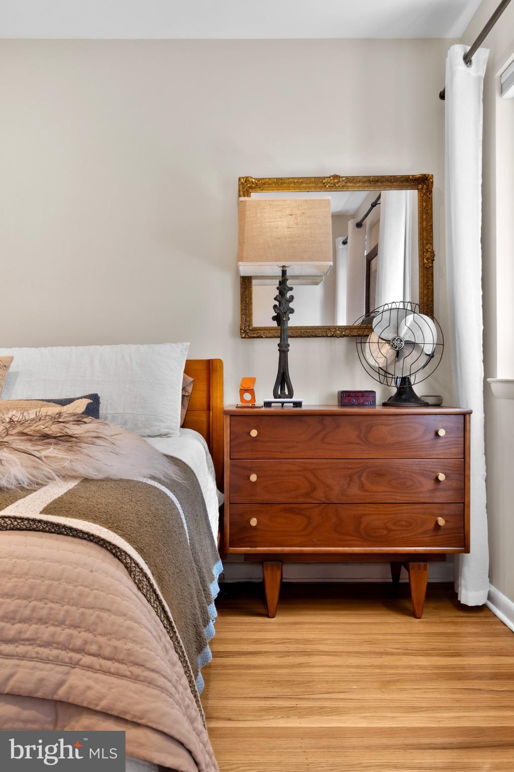 1 CHRISTIAN STREET 44L