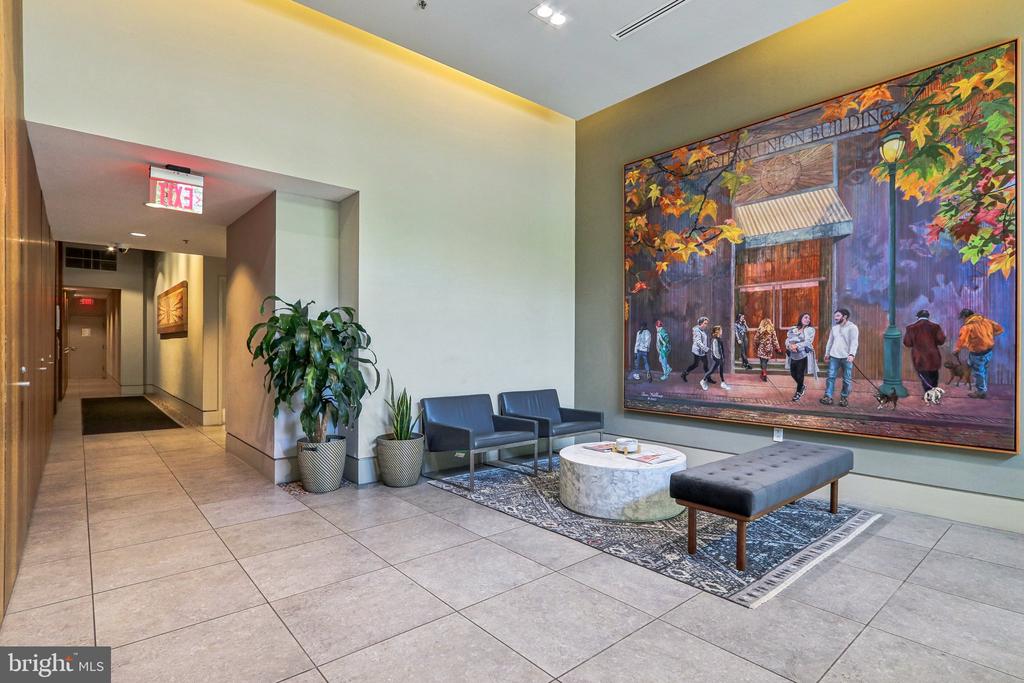 1101 LOCUST STREET 8B