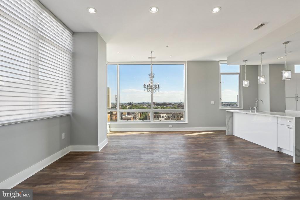 1101 LOCUST STREET 8B