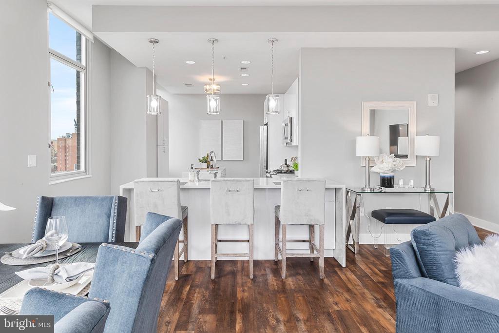 1101 LOCUST STREET 8B
