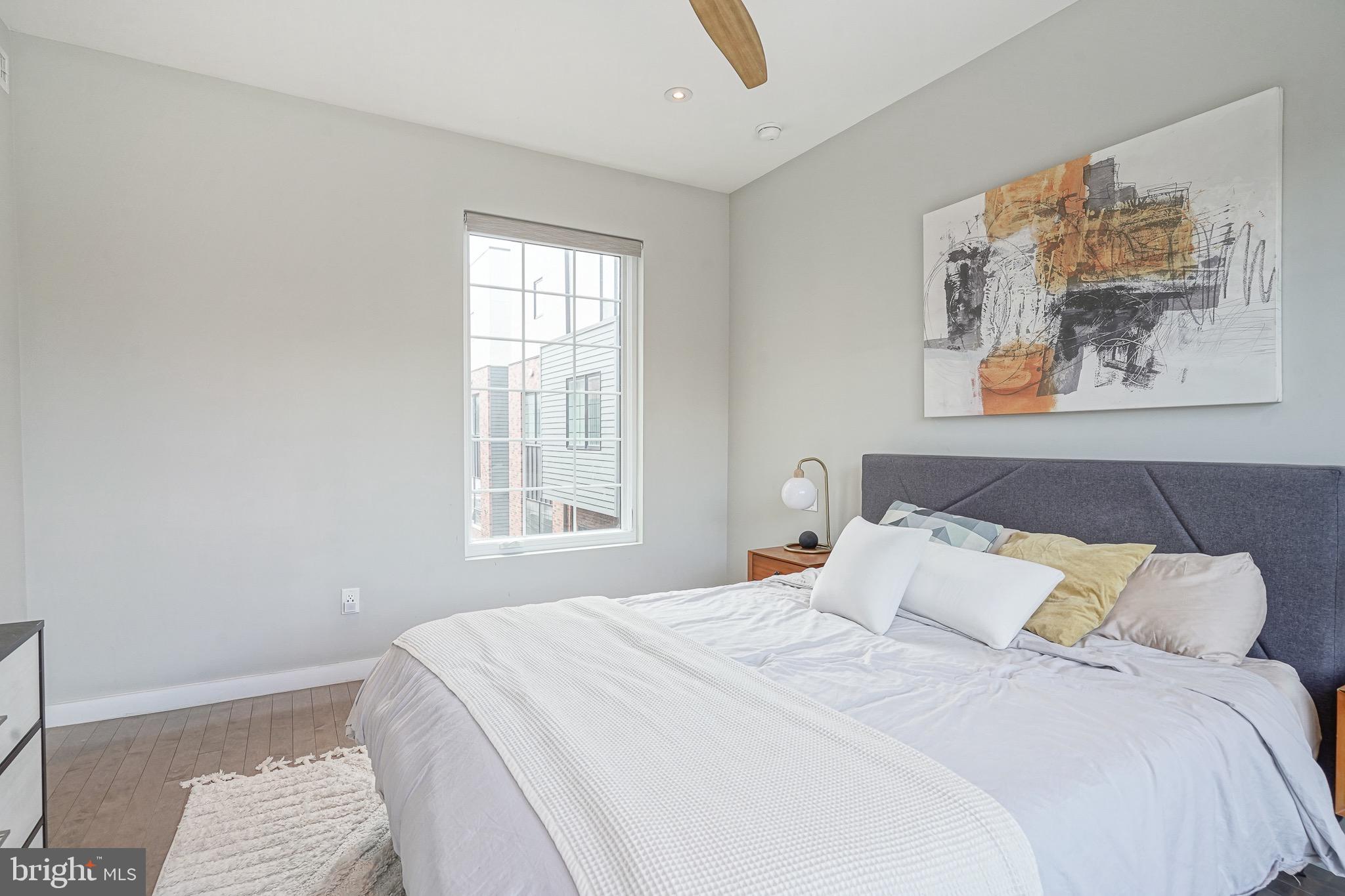 1124 Shackamaxon St #2