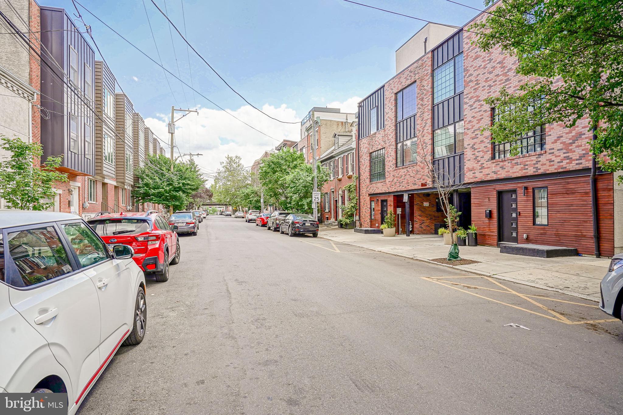 1124 Shackamaxon St #2