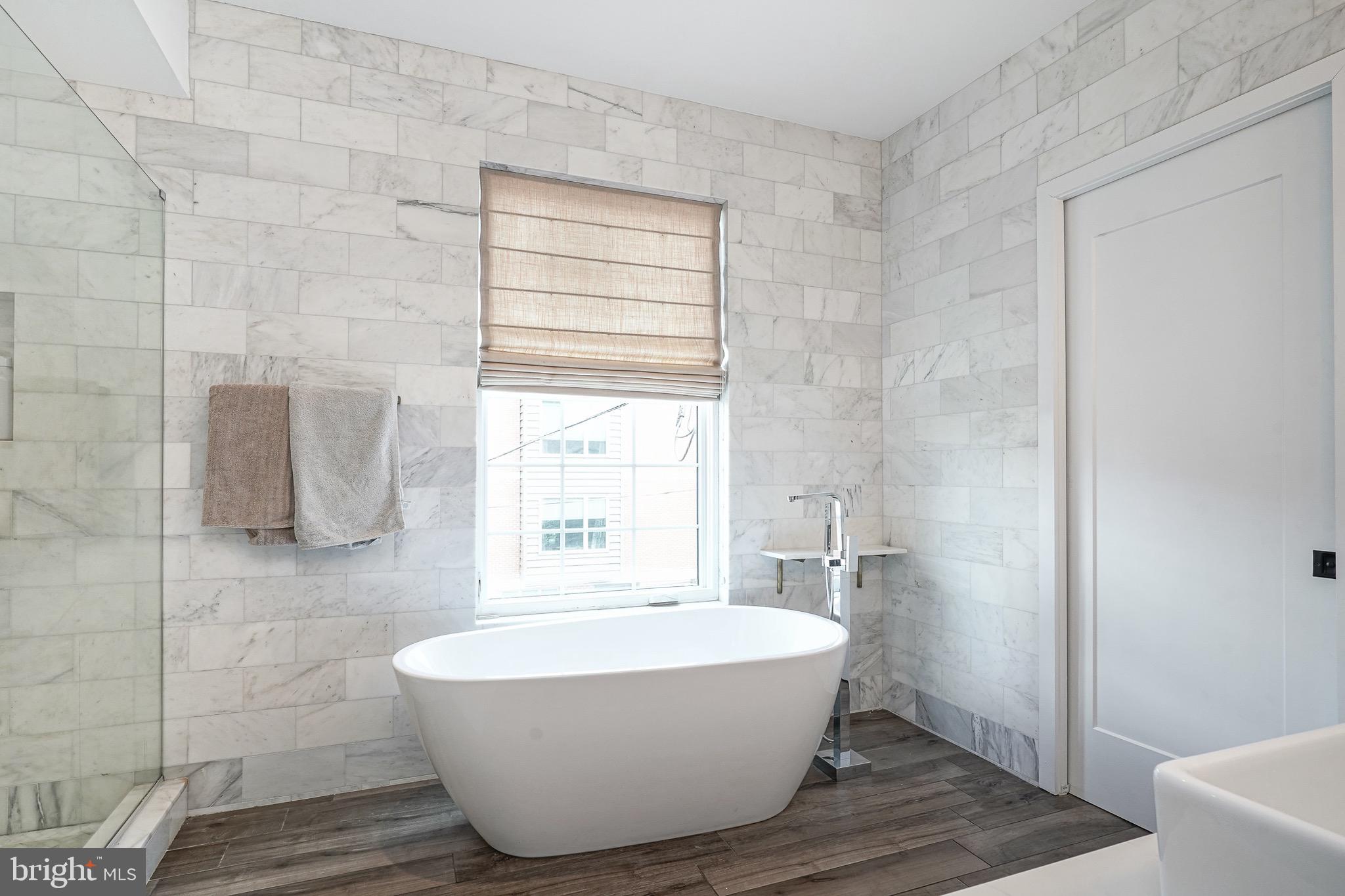 1124 Shackamaxon St #2