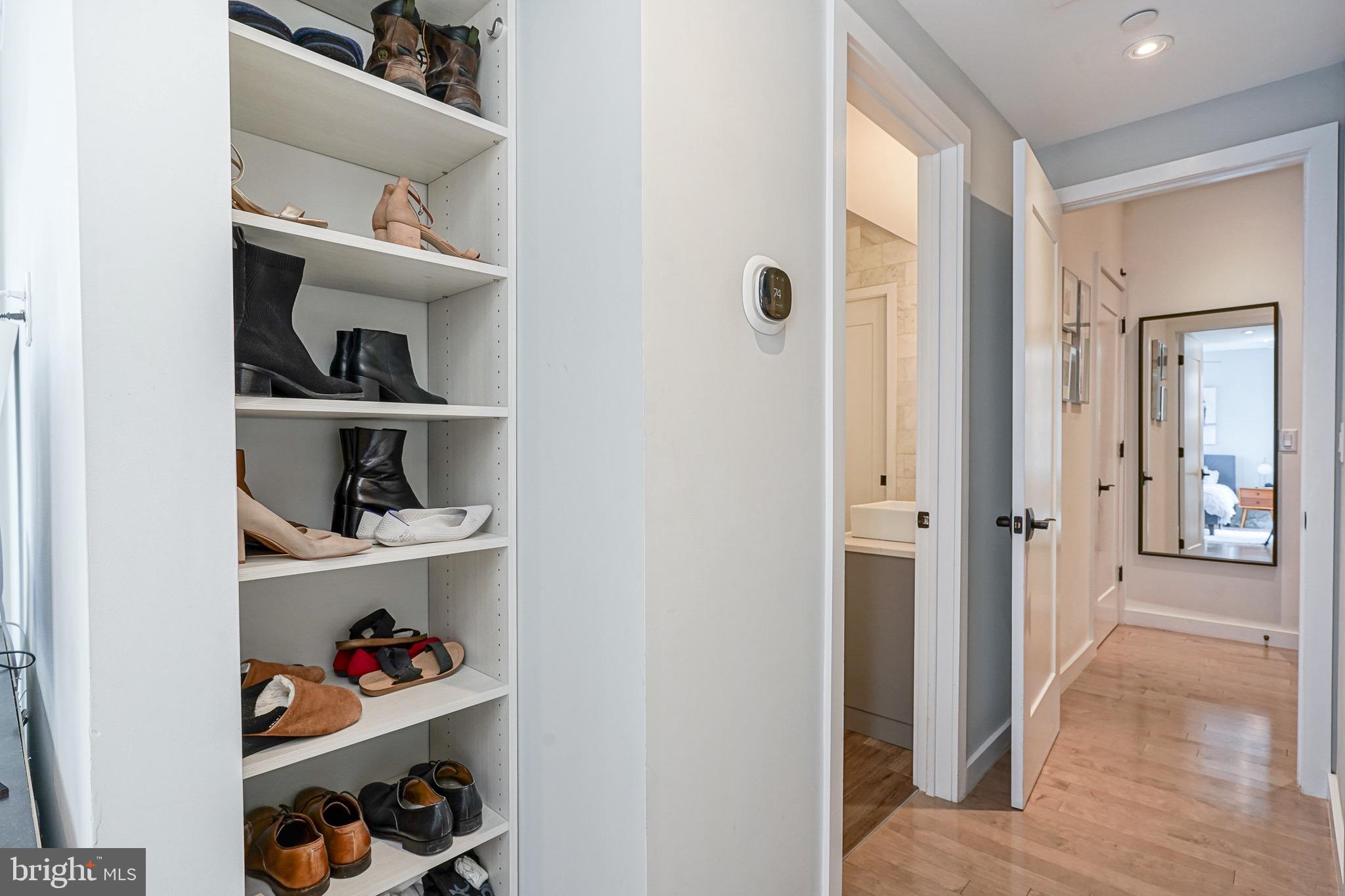 1124 Shackamaxon St #2