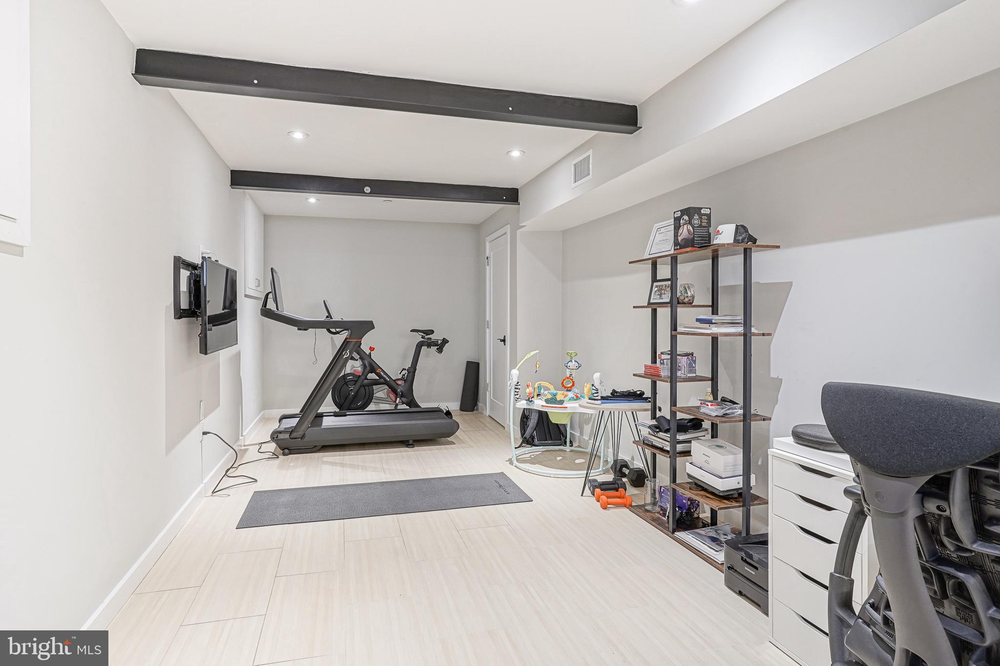 1124 Shackamaxon St #2