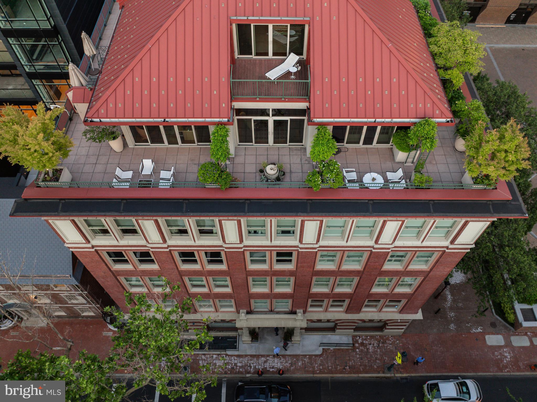 227 S 6TH STREET 31 PH-W