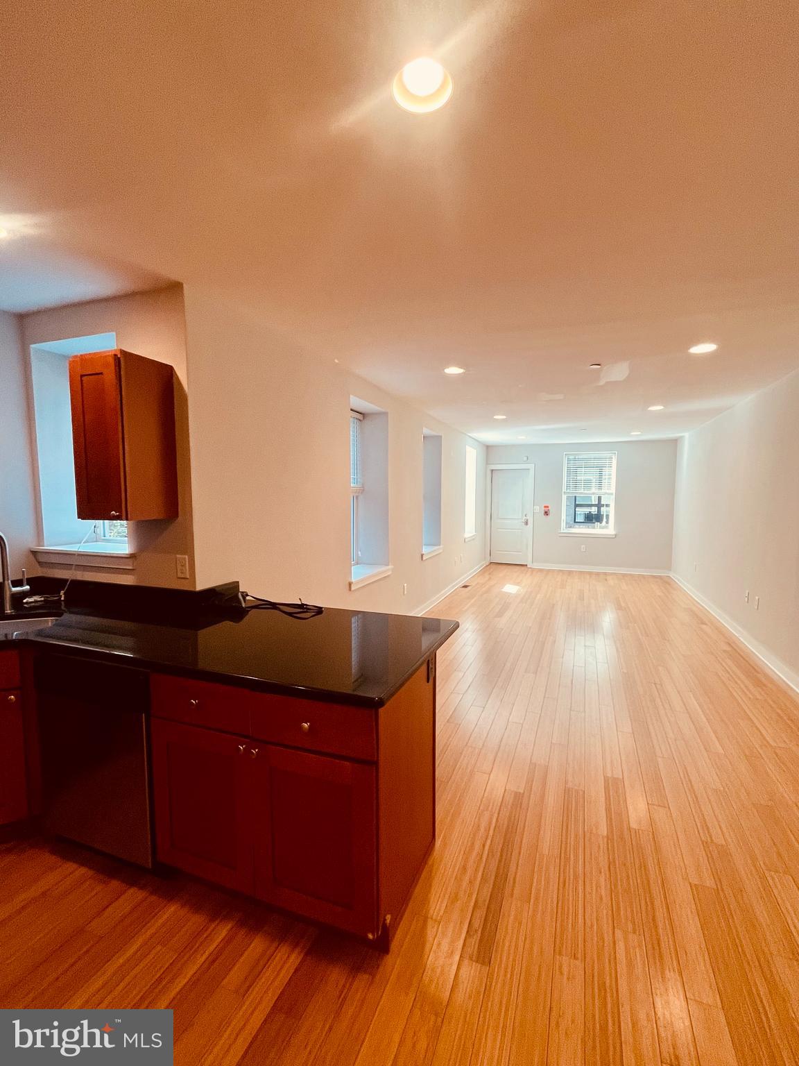 1610 CHRISTIAN STREET