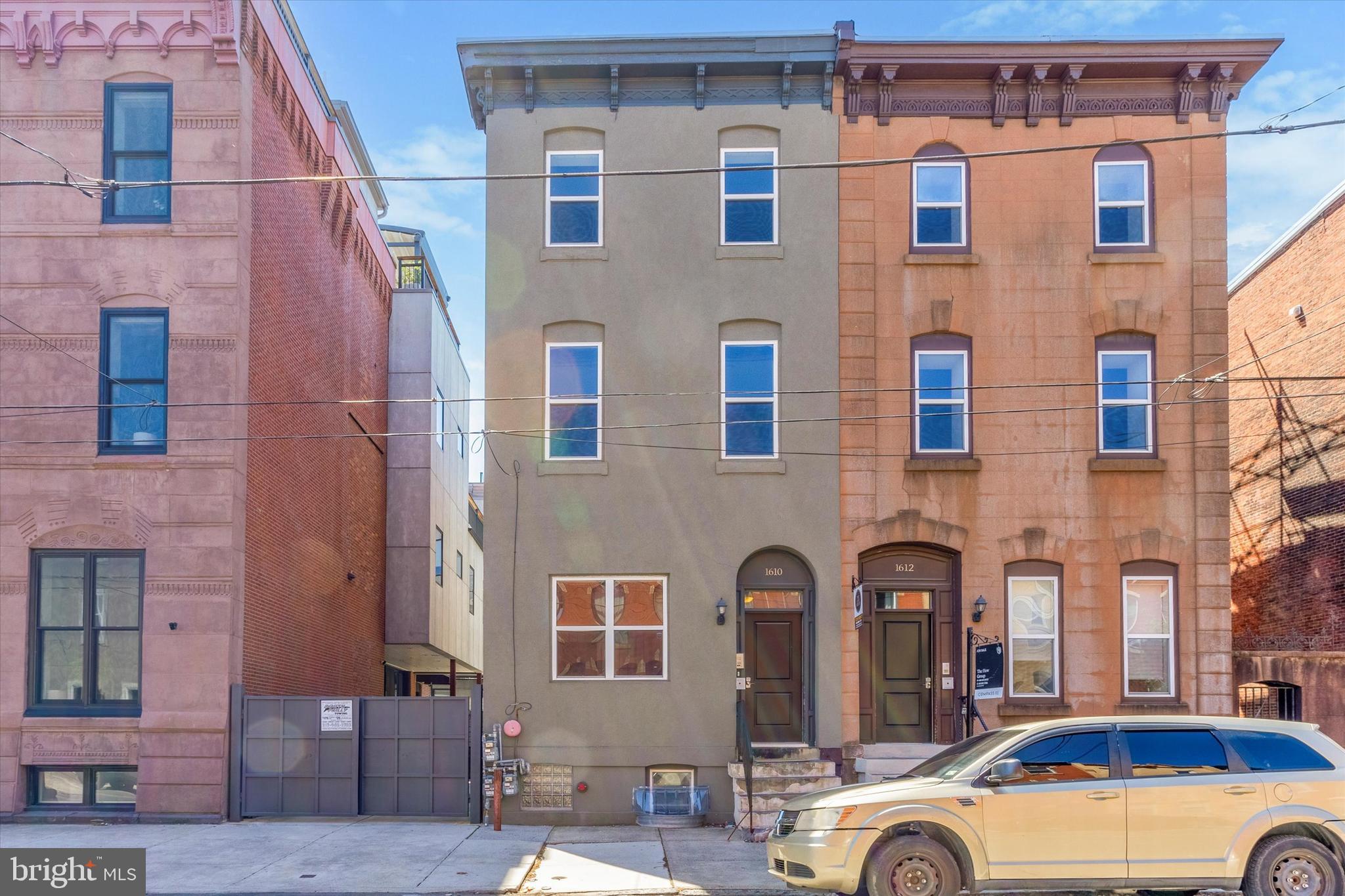 1610 CHRISTIAN STREET