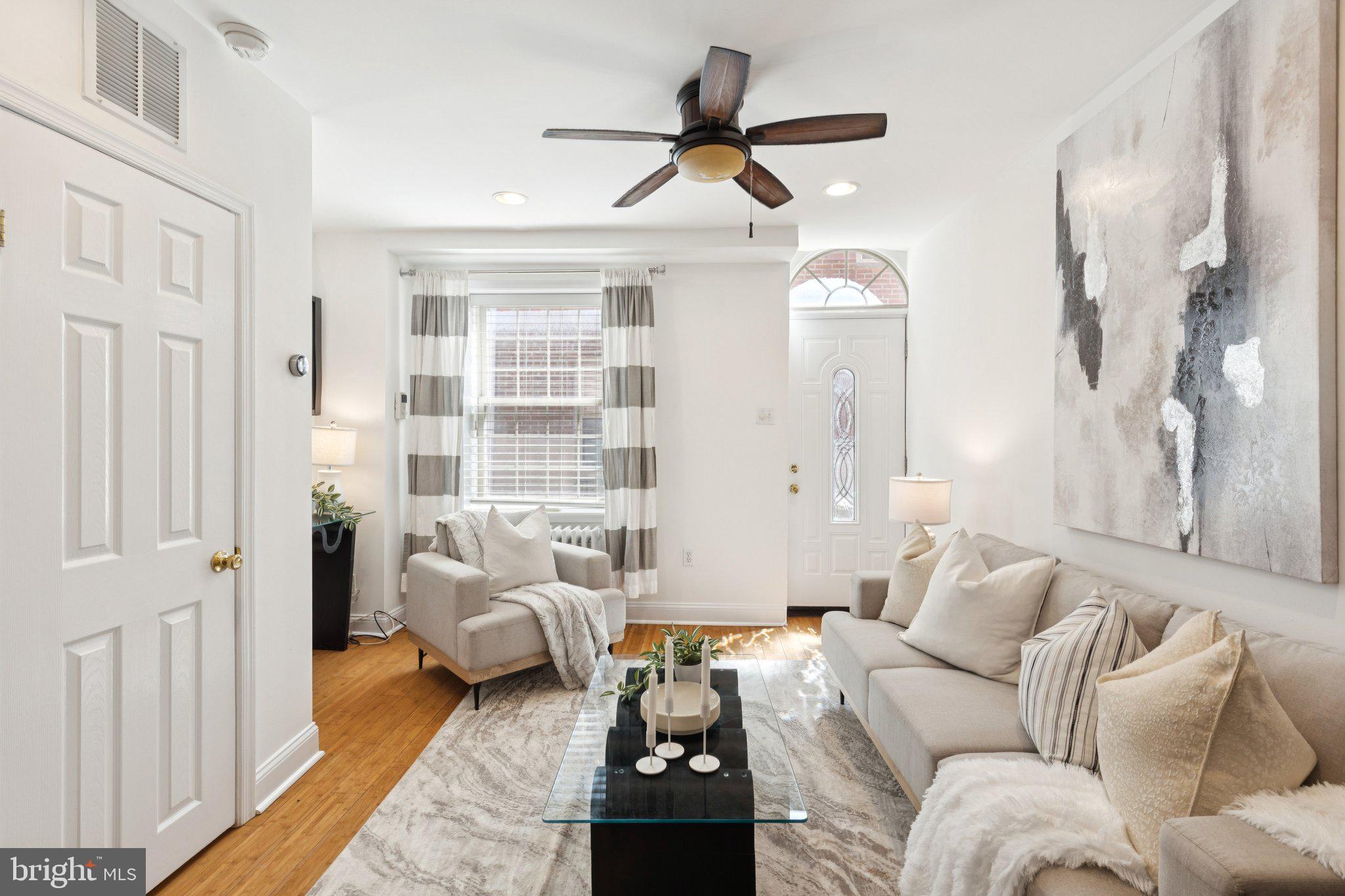 525 FITZWATER STREET 4