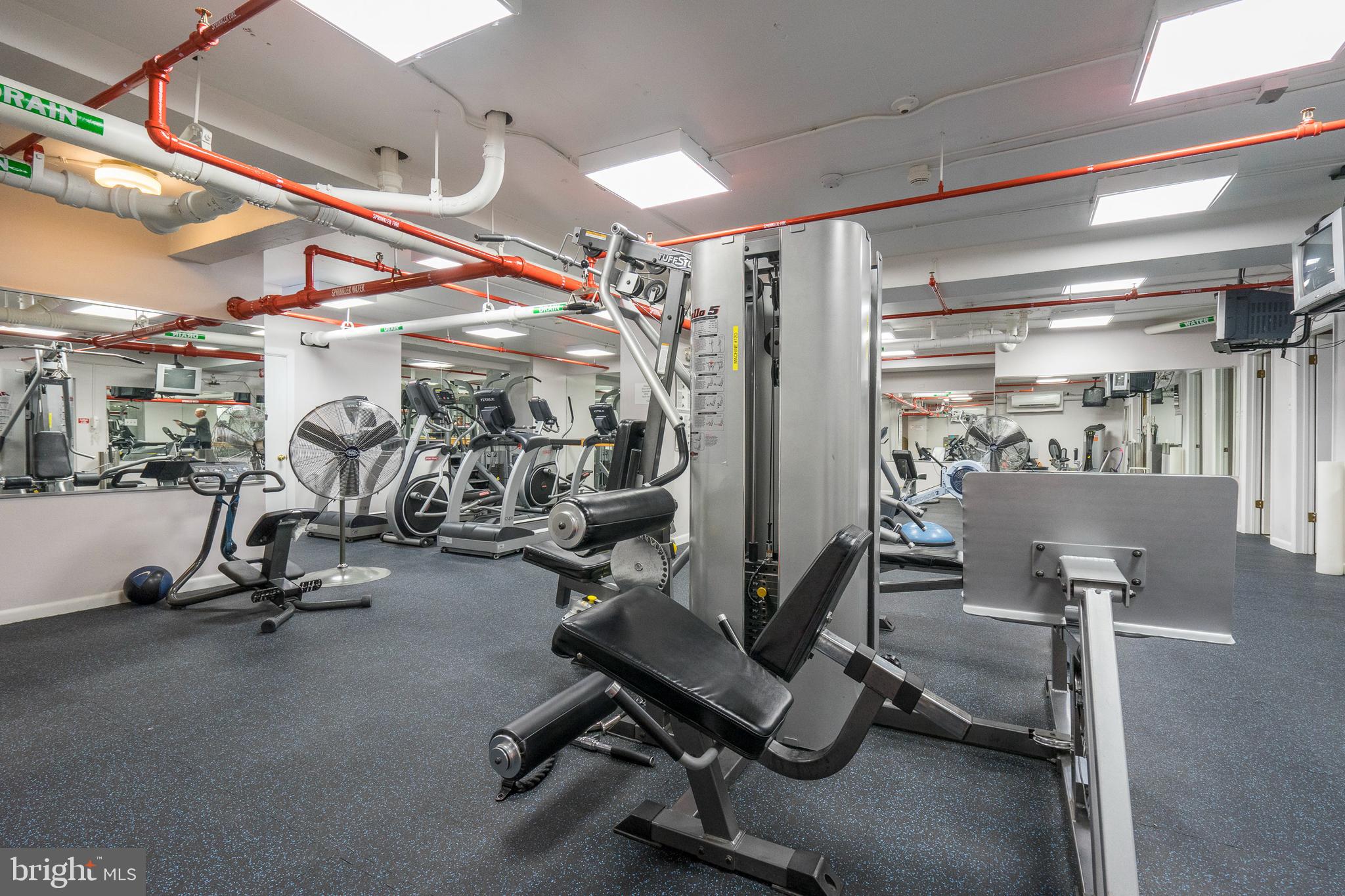 224 W RITTENHOUSE SQUARE 30 715A