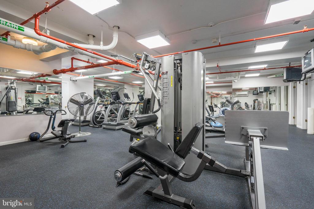 224 W RITTENHOUSE SQUARE 30 715A