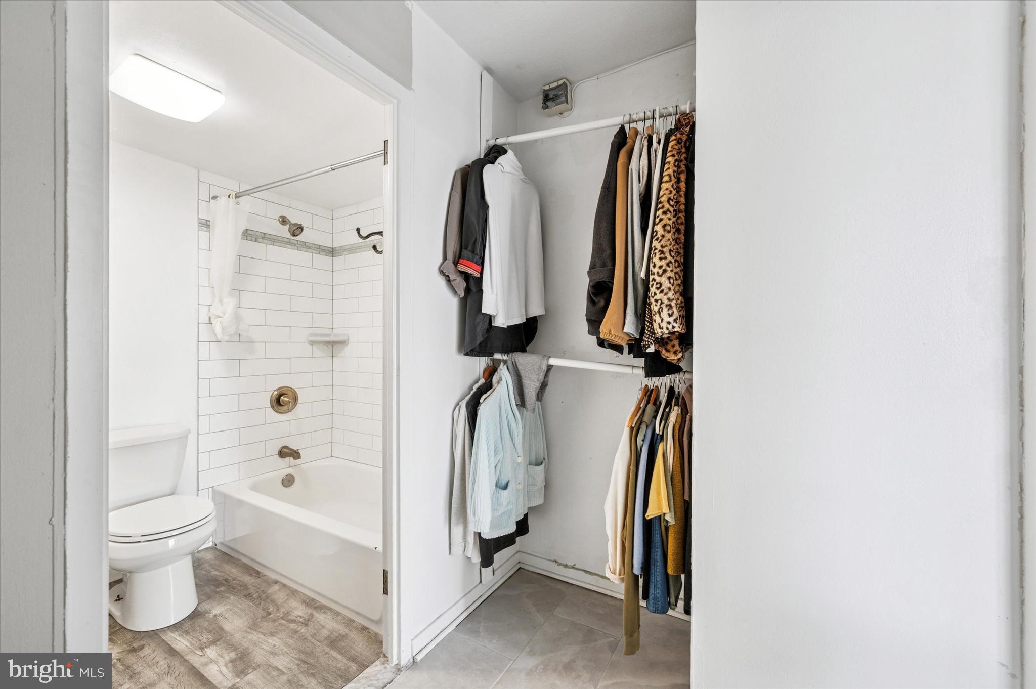 224 W RITTENHOUSE SQUARE 30 715A