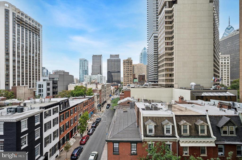 224 W RITTENHOUSE SQUARE 30 715A