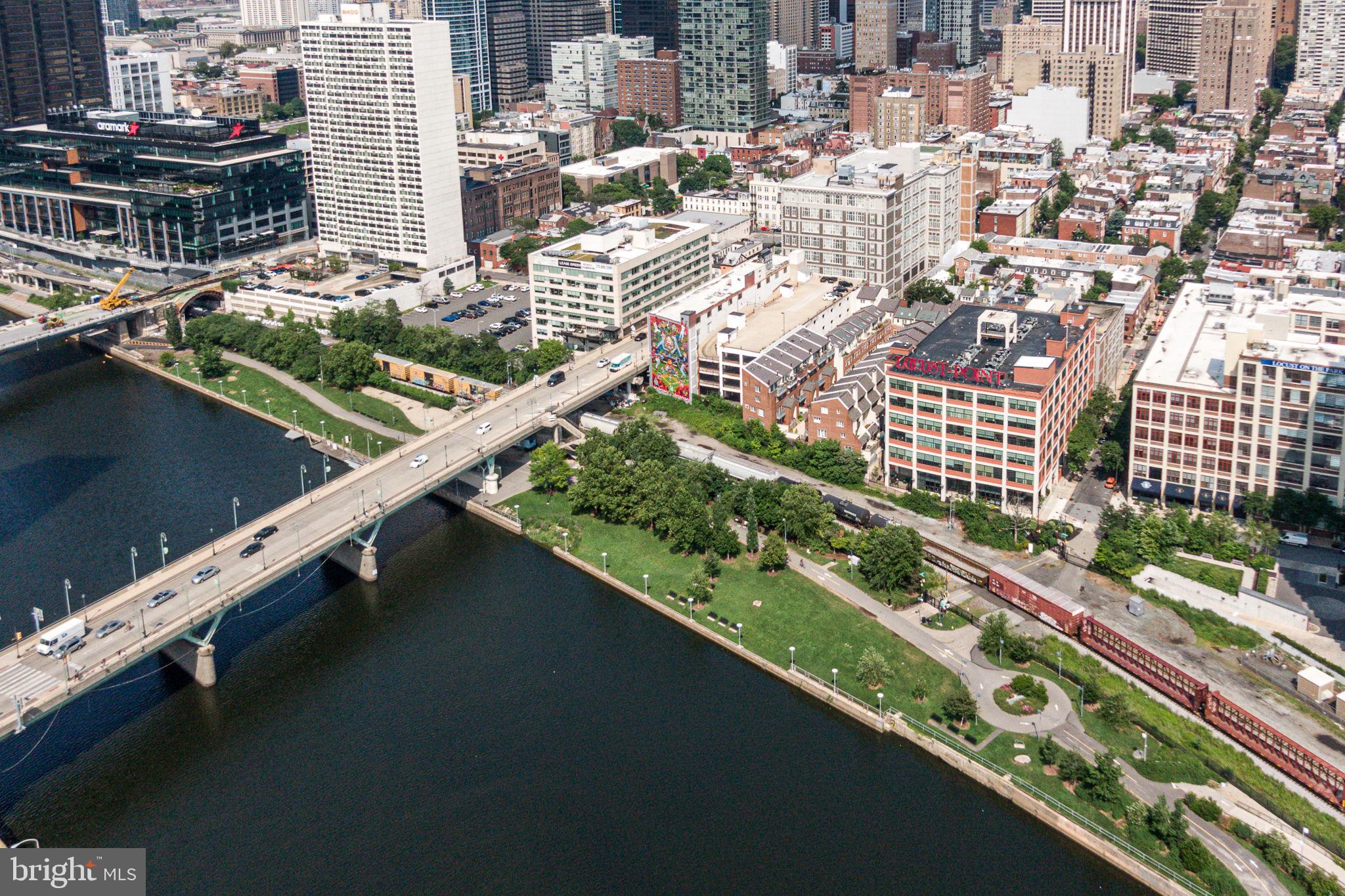 2429 LOCUST STREET 41 318