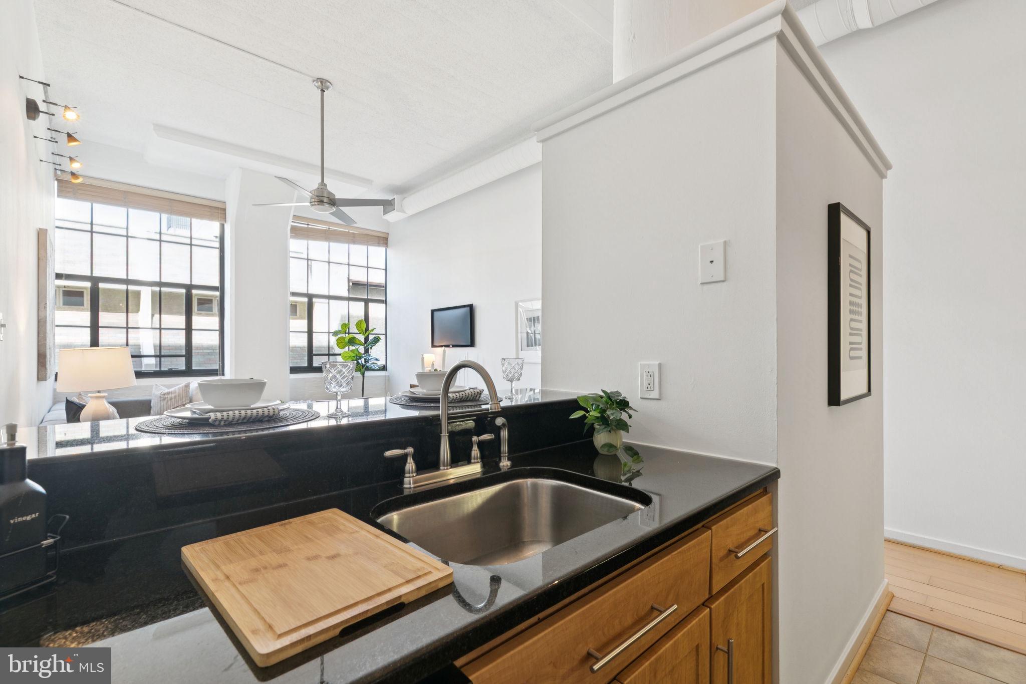 2429 LOCUST STREET 41 318