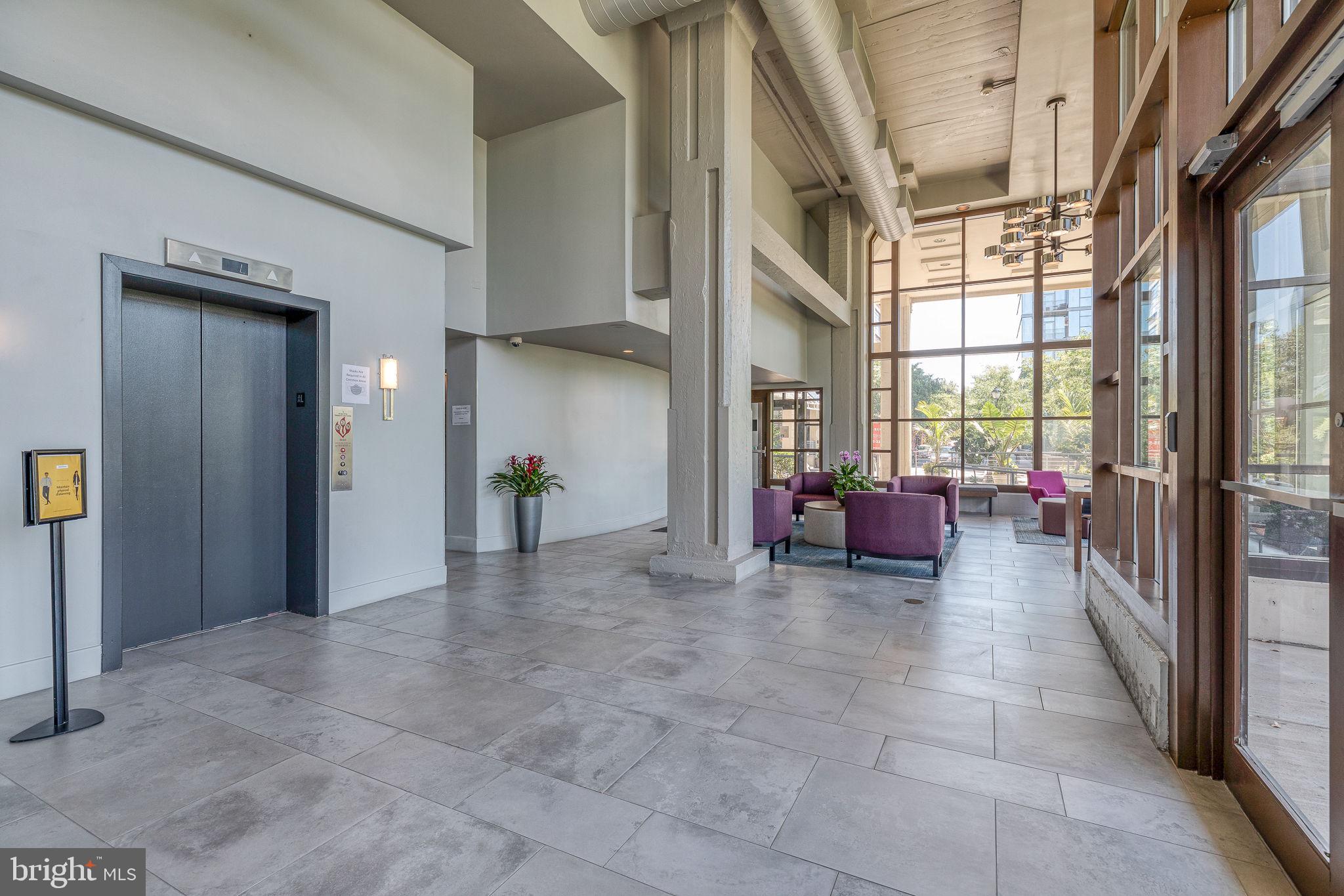 2429 LOCUST STREET 41 318