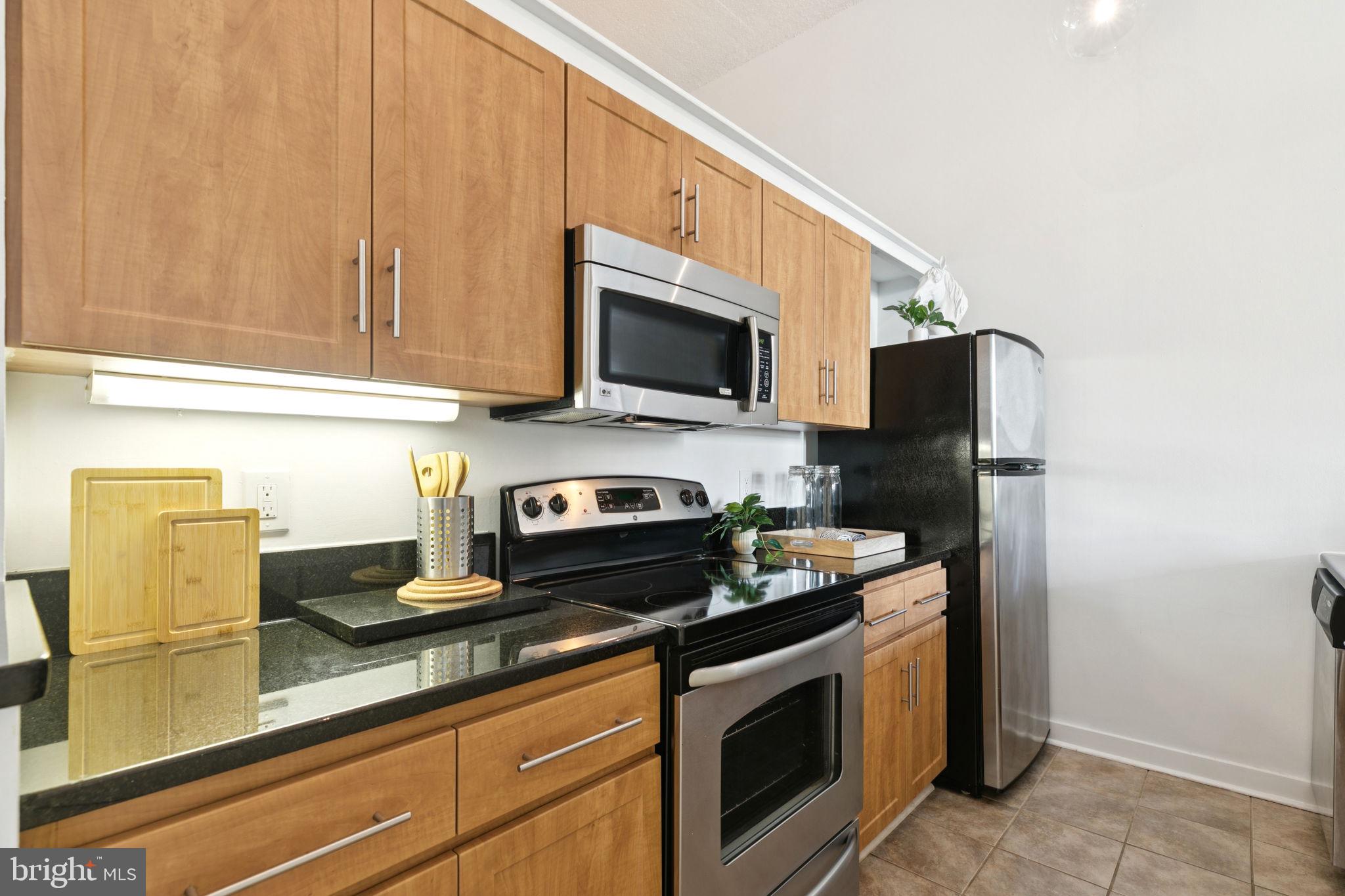 2429 LOCUST STREET 41 318