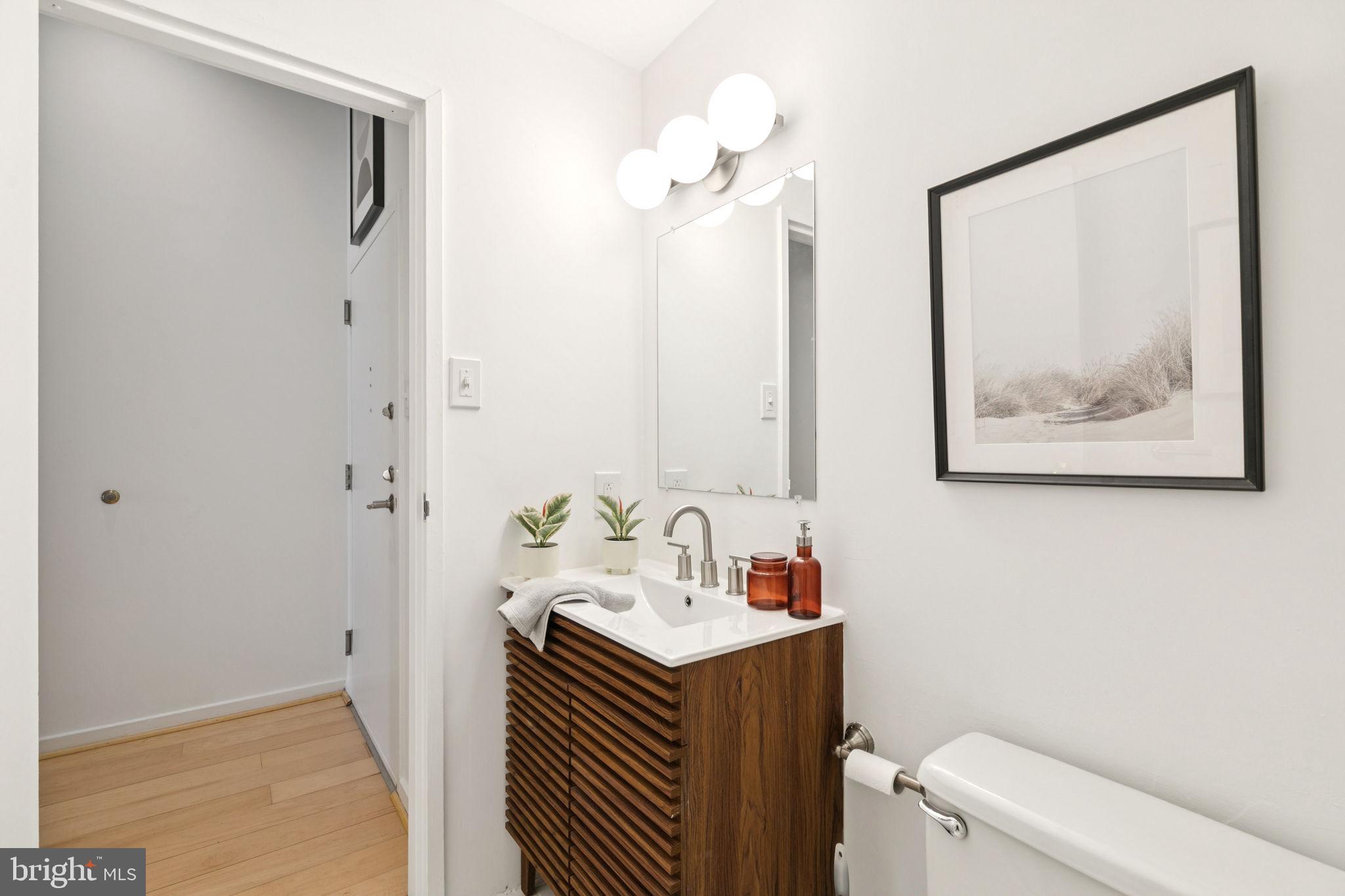 2429 LOCUST STREET 41 318