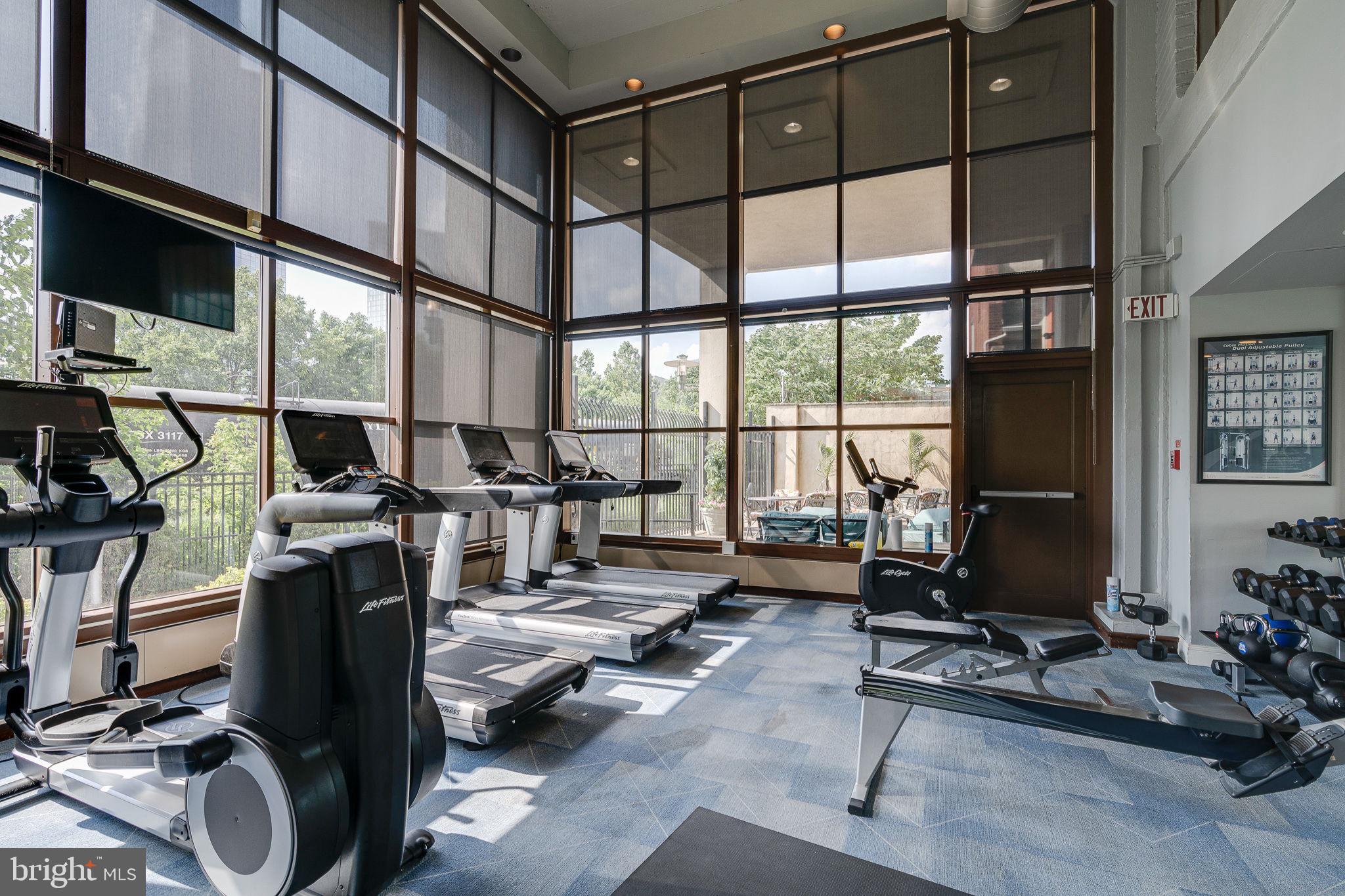 2429 LOCUST STREET 41 318