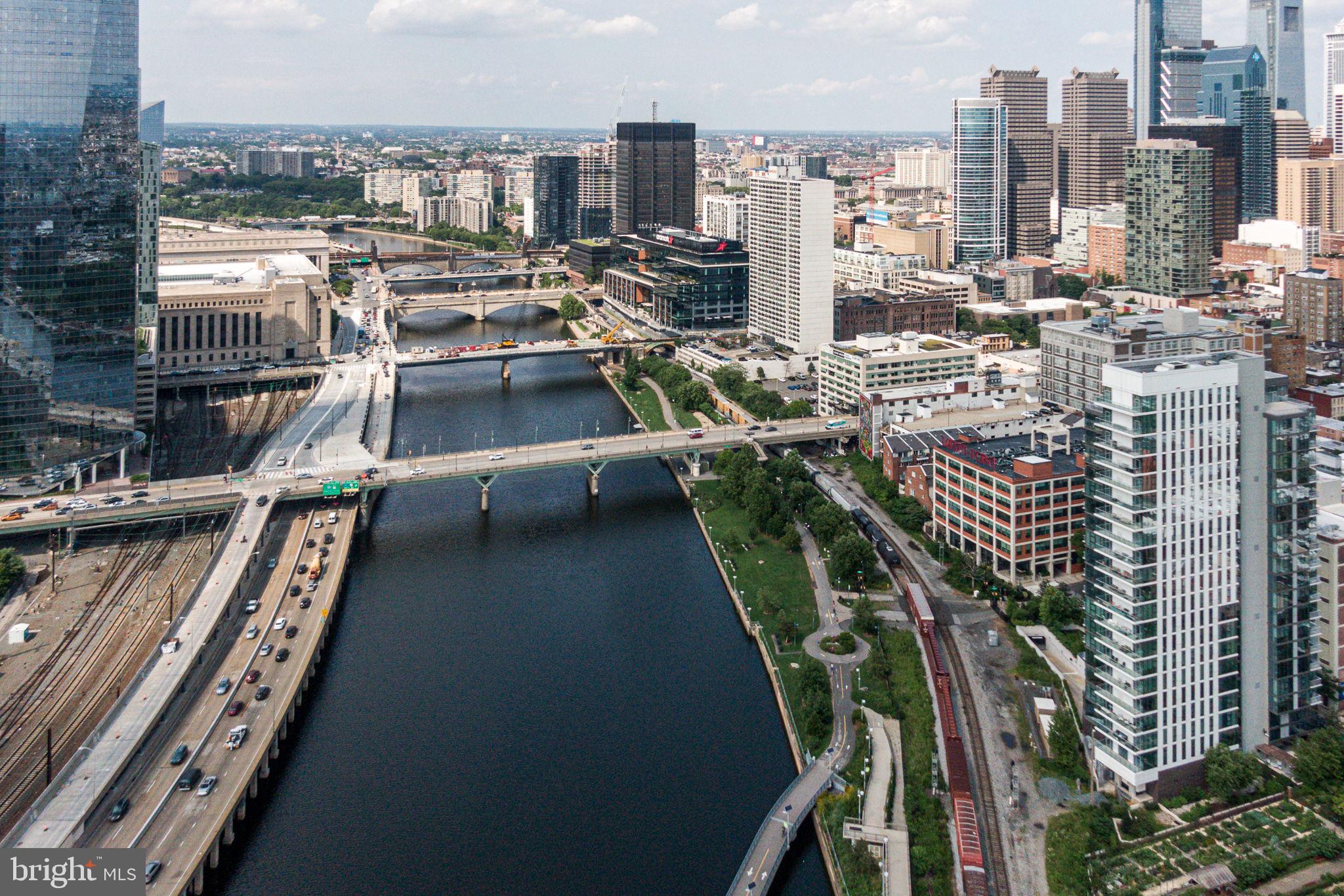 2429 LOCUST STREET 41 318