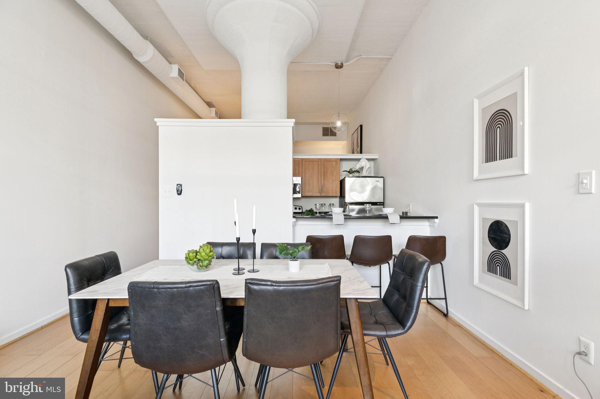 2429 LOCUST STREET 41 318