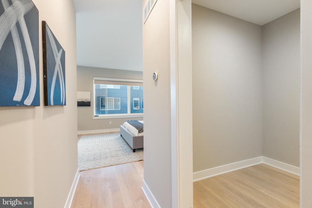 2103 LEAGUE CT