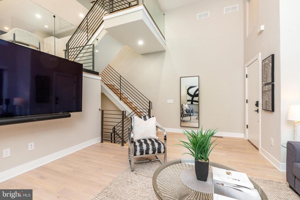 2103 LEAGUE CT