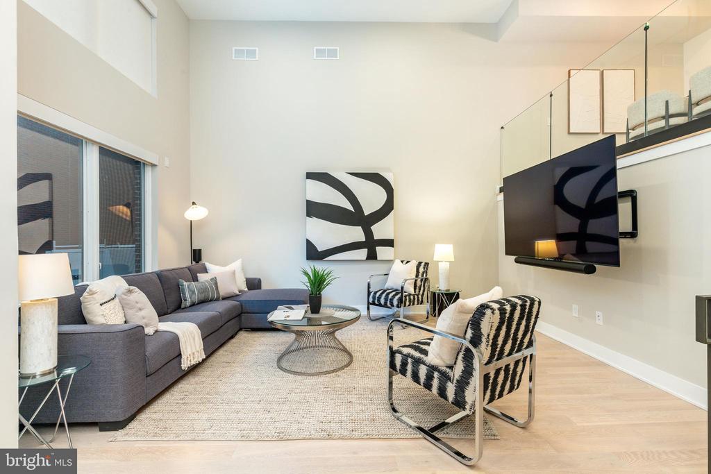 2103 LEAGUE CT
