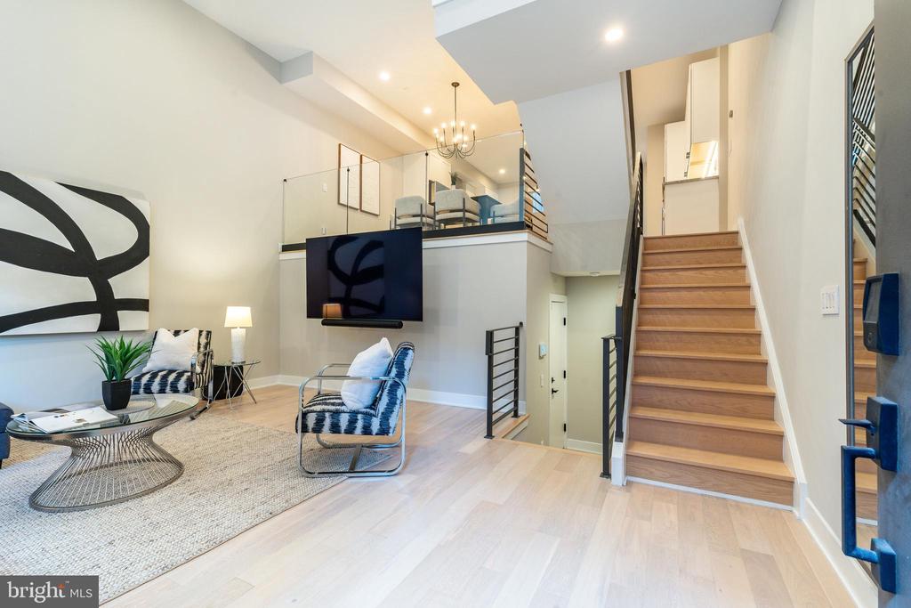 2103 LEAGUE CT