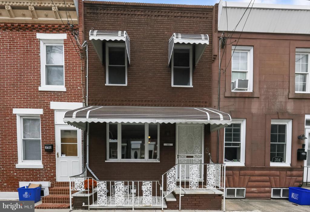 352 TREE STREET