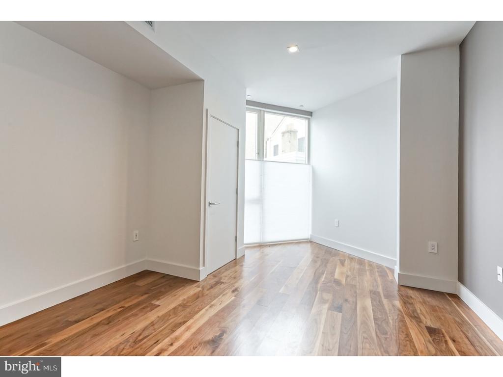 621 S 24TH STREET 210
