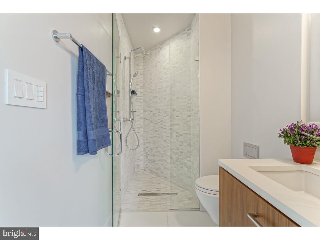 621 S 24TH STREET 210