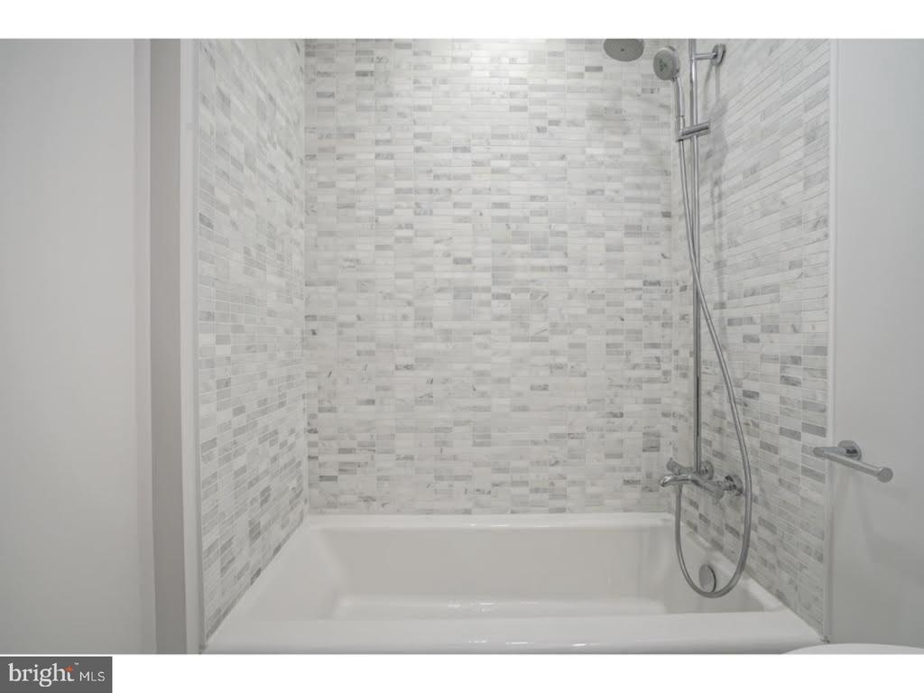 621 S 24TH STREET 210