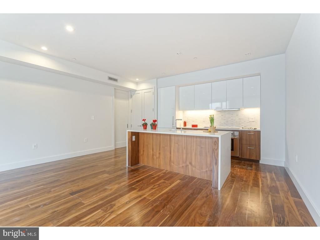621 S 24TH STREET 210