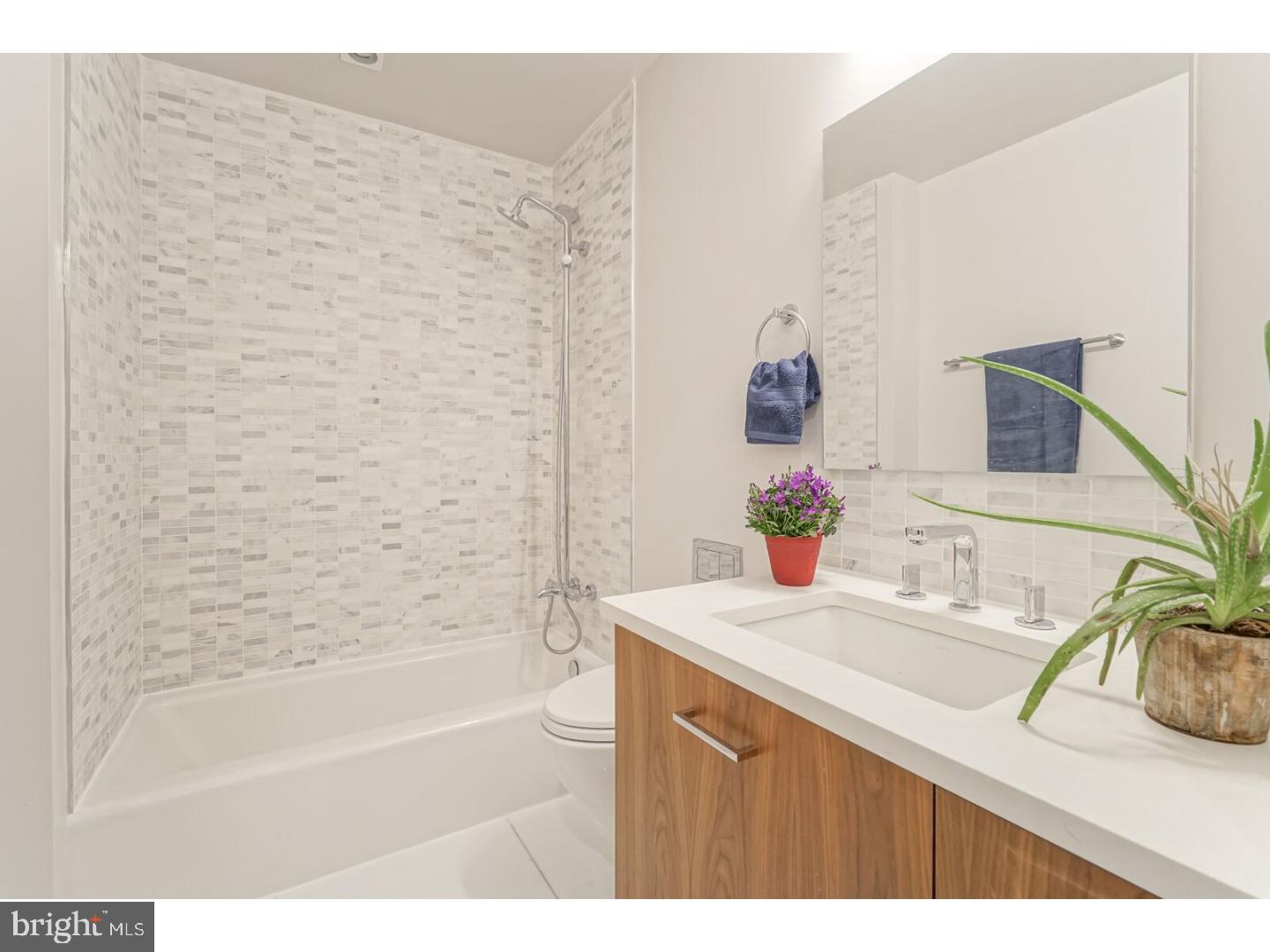 621 S 24TH STREET 210