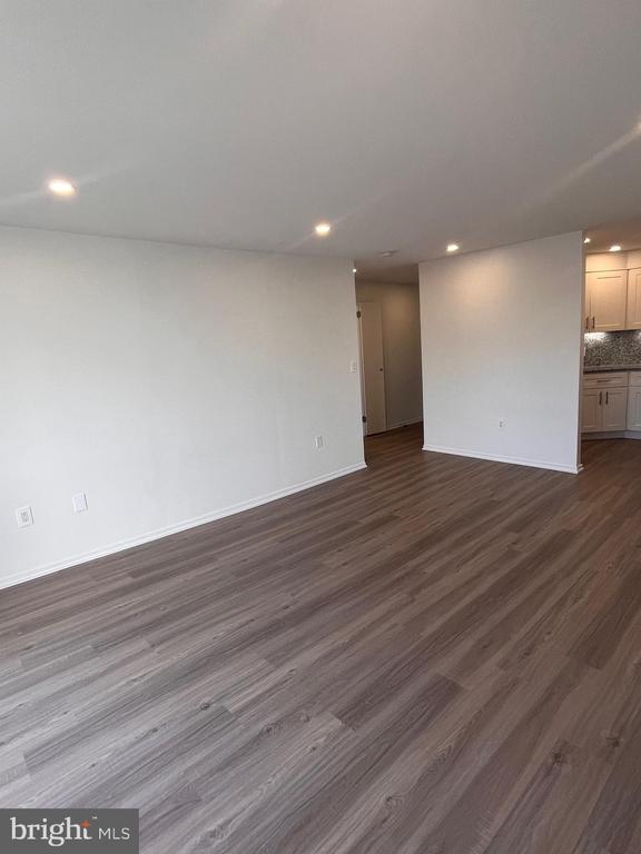 2018 WALNUT STREET 2020 18J
