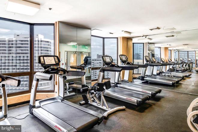 2018 WALNUT STREET 2020 18J