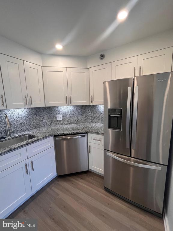 2018 WALNUT STREET 2020 18J