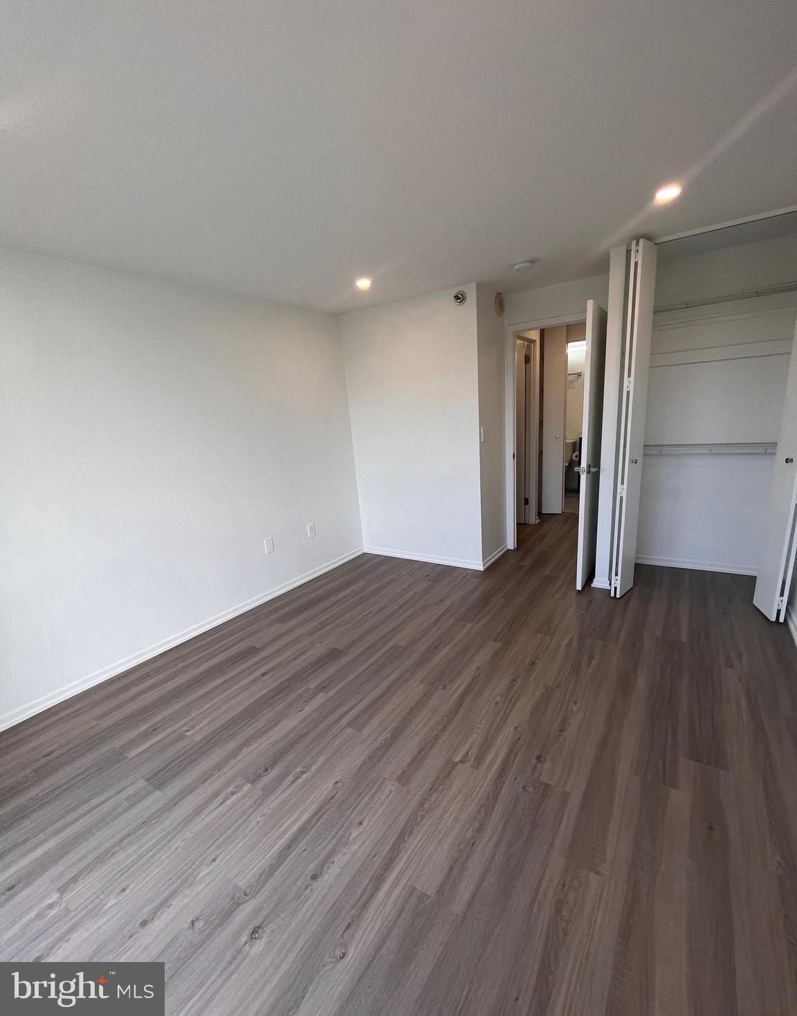 2018 WALNUT STREET 2020 18J