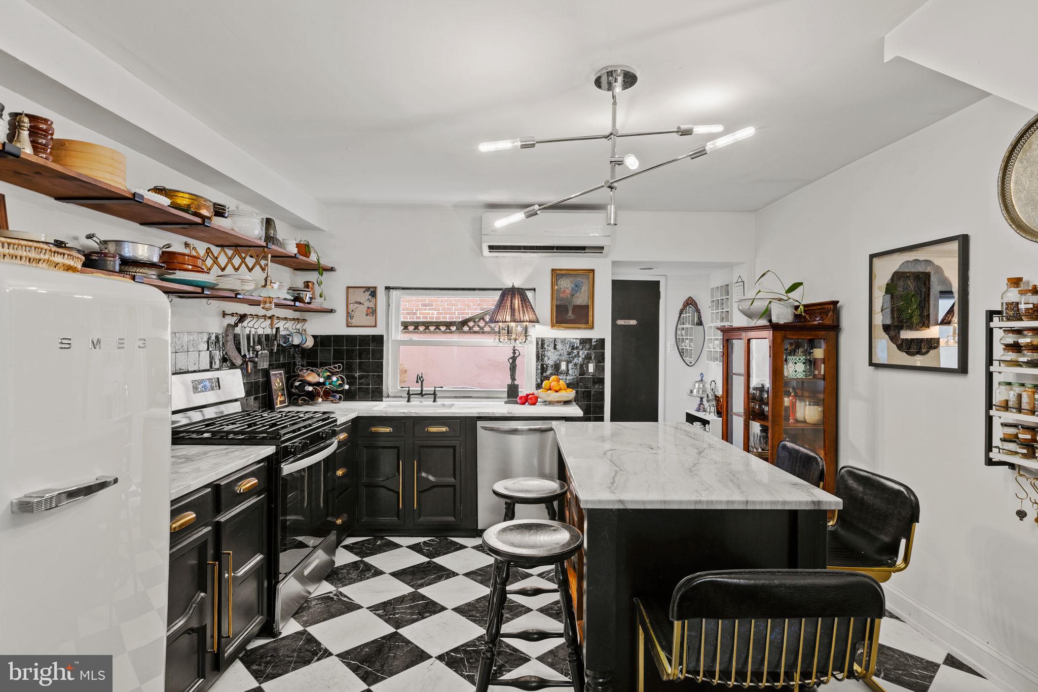 630 FITZWATER STREET