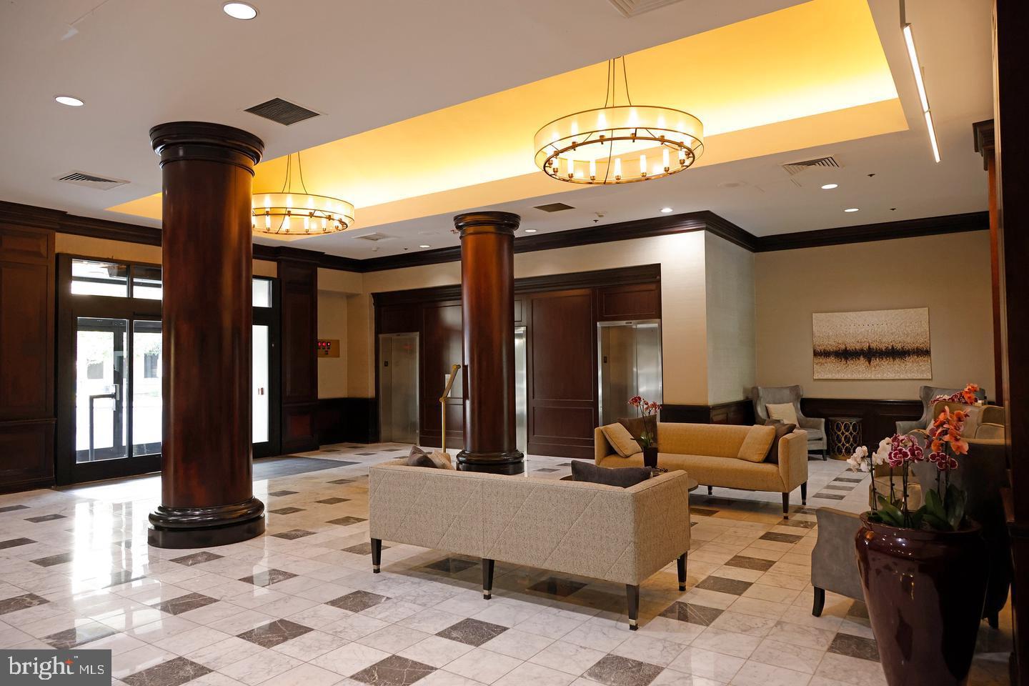 2001 HAMILTON STREET 2001