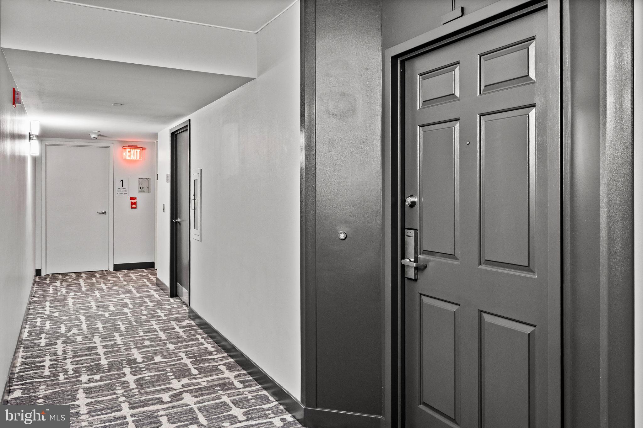 2001 HAMILTON STREET 2001