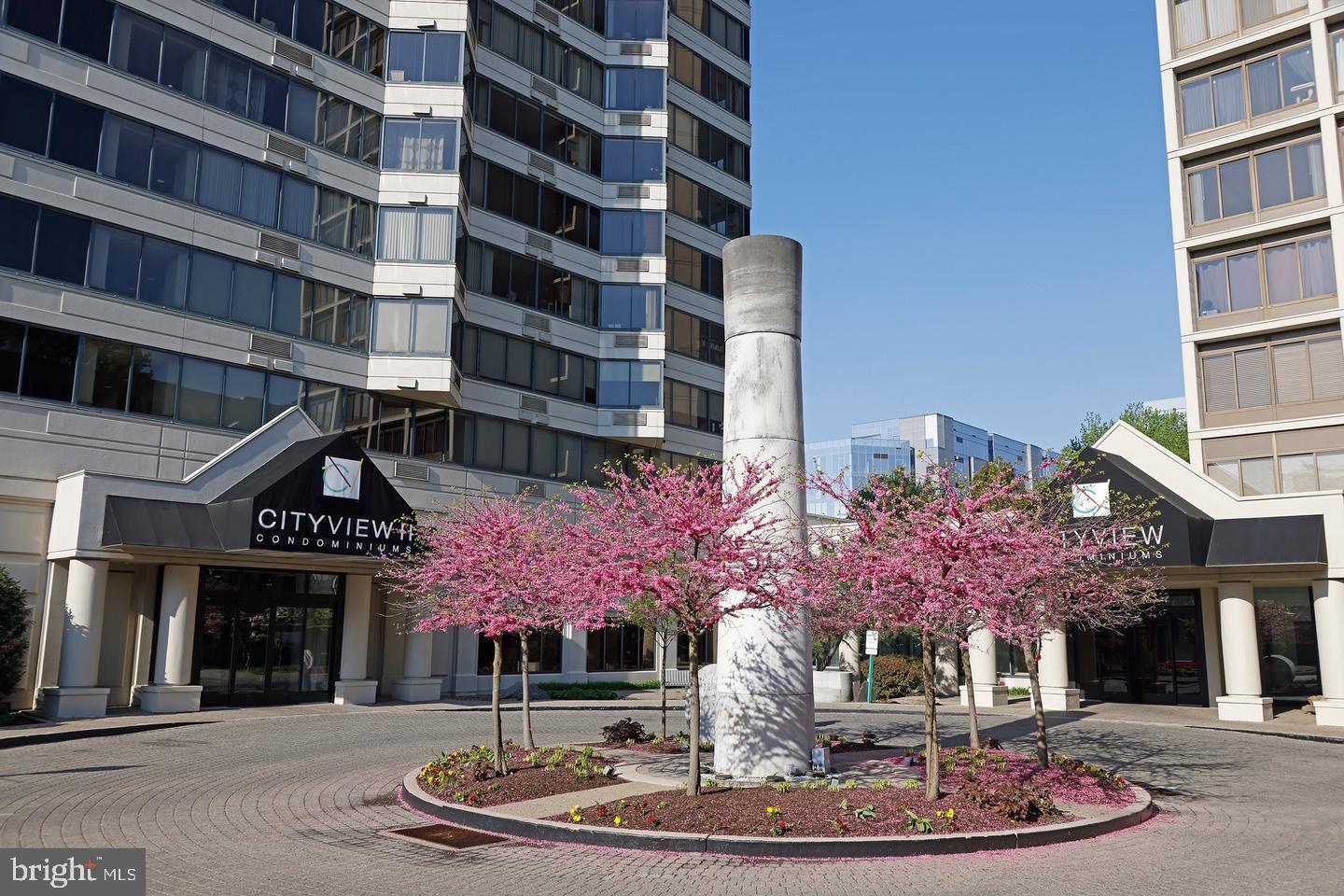 2001 HAMILTON STREET 2001