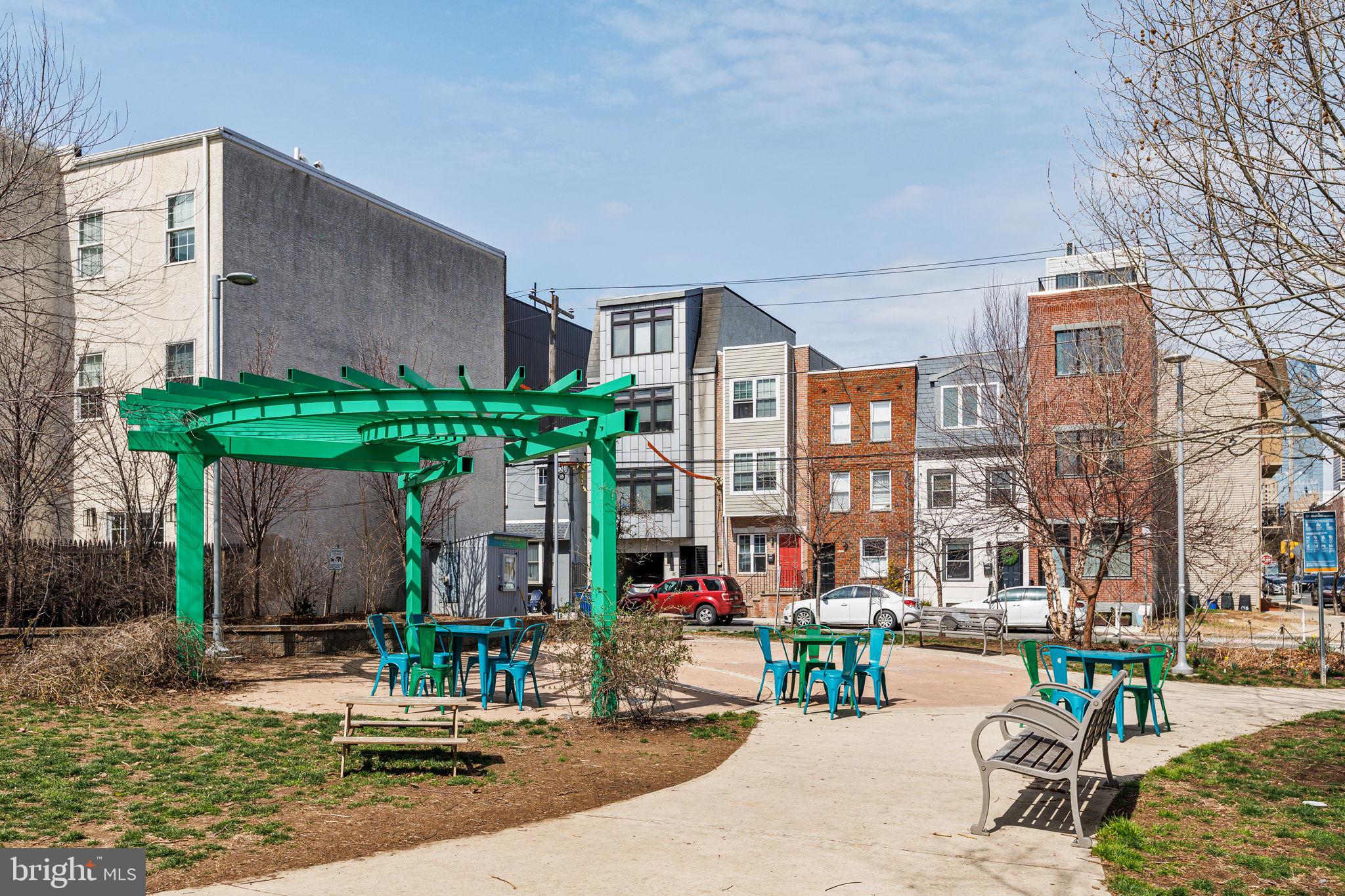 1705 MONTROSE STREET