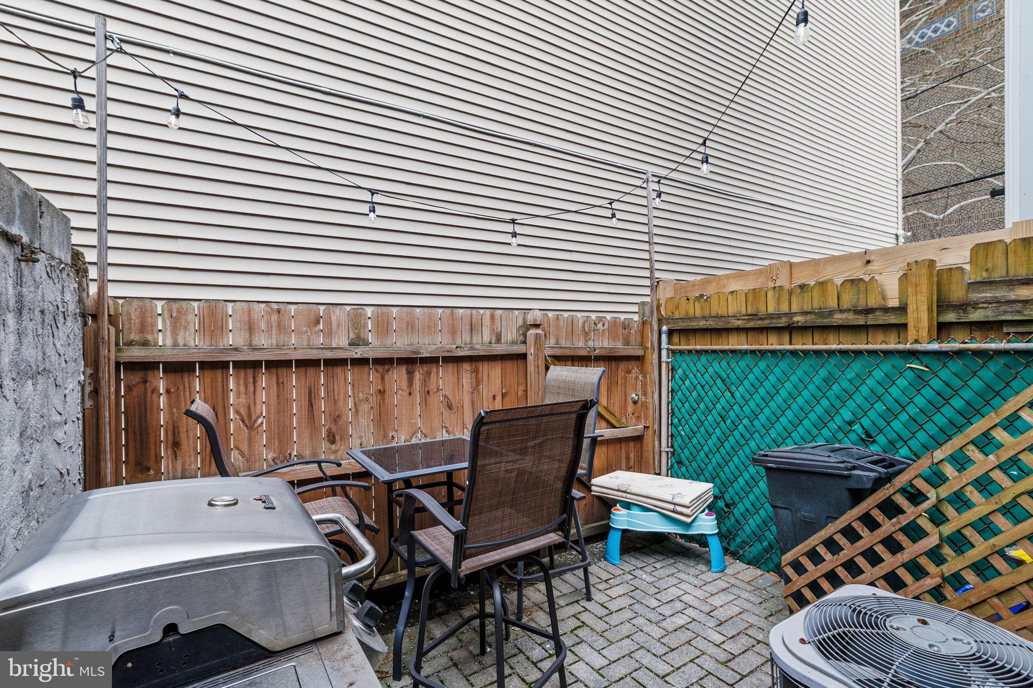 1705 MONTROSE STREET